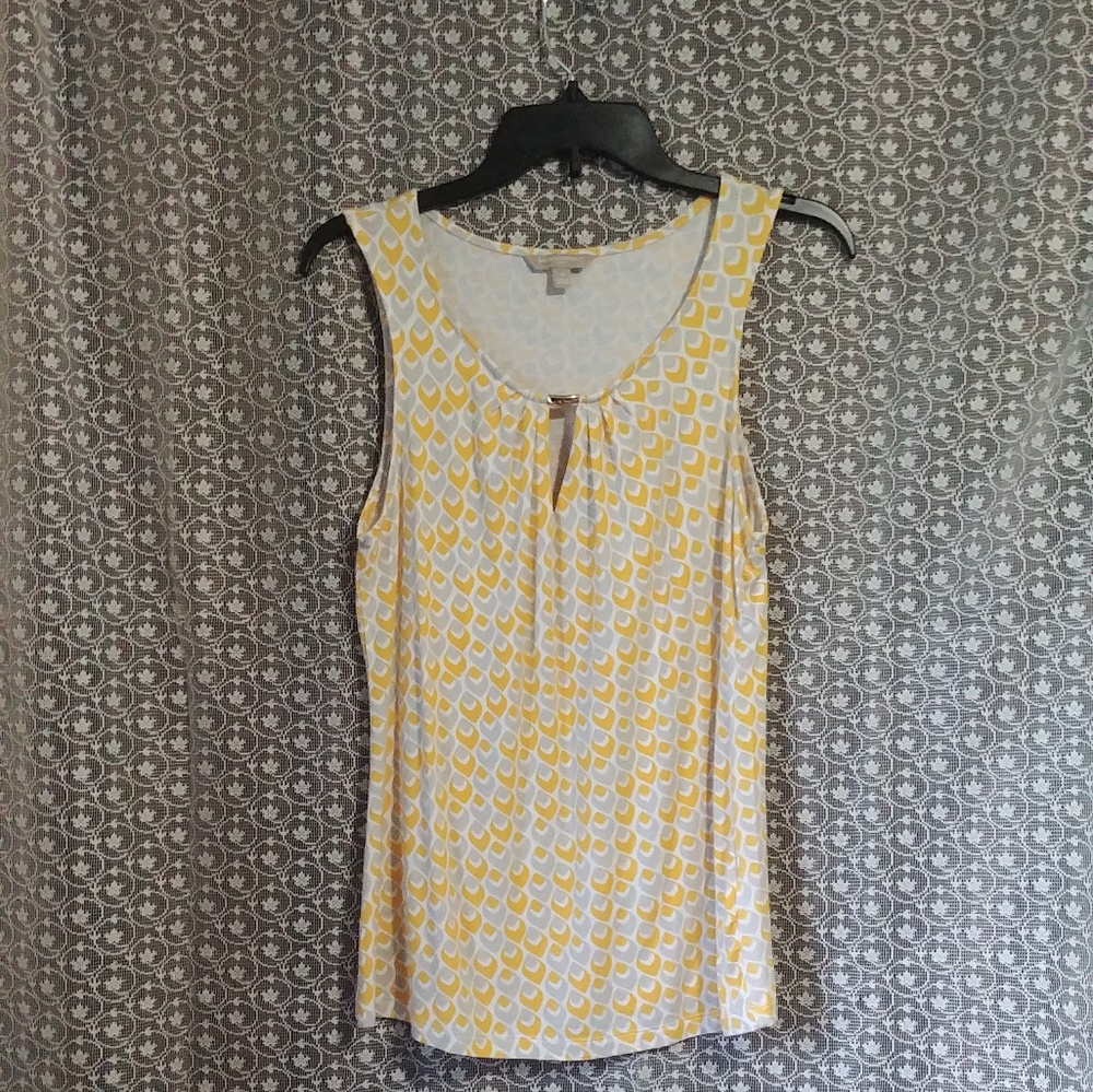 *LAST CHANCE BUY*Like New Banana Republic Top